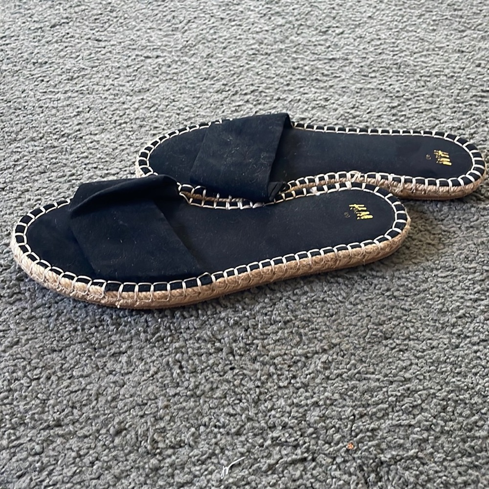 H&M black velvet flat espadrille 40/10